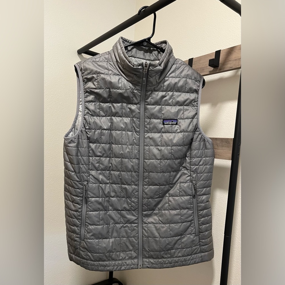 Women’s Feather Gray Patagonia Nano Puff Vest